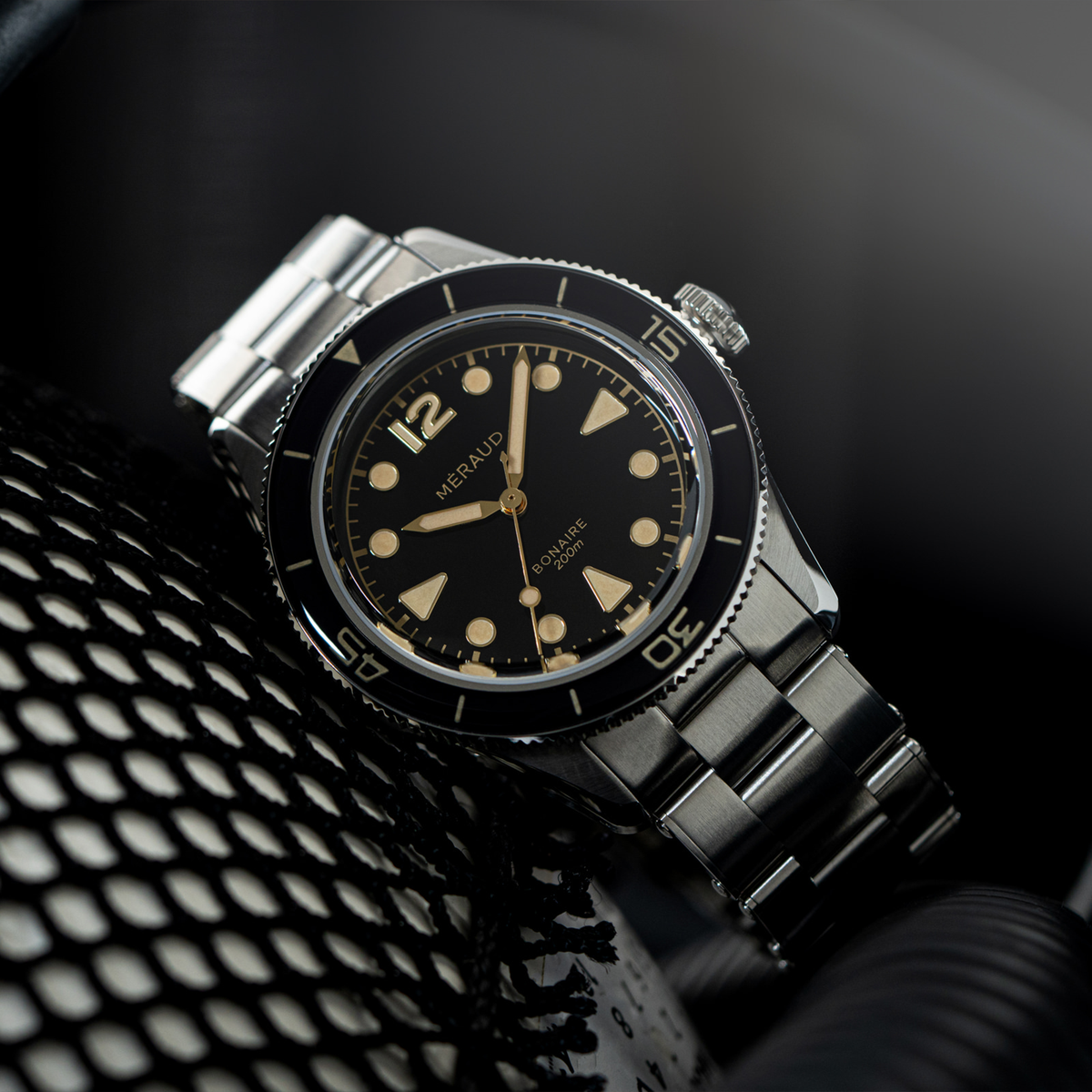 Méraud Bonaire MkII Onyx Black front view